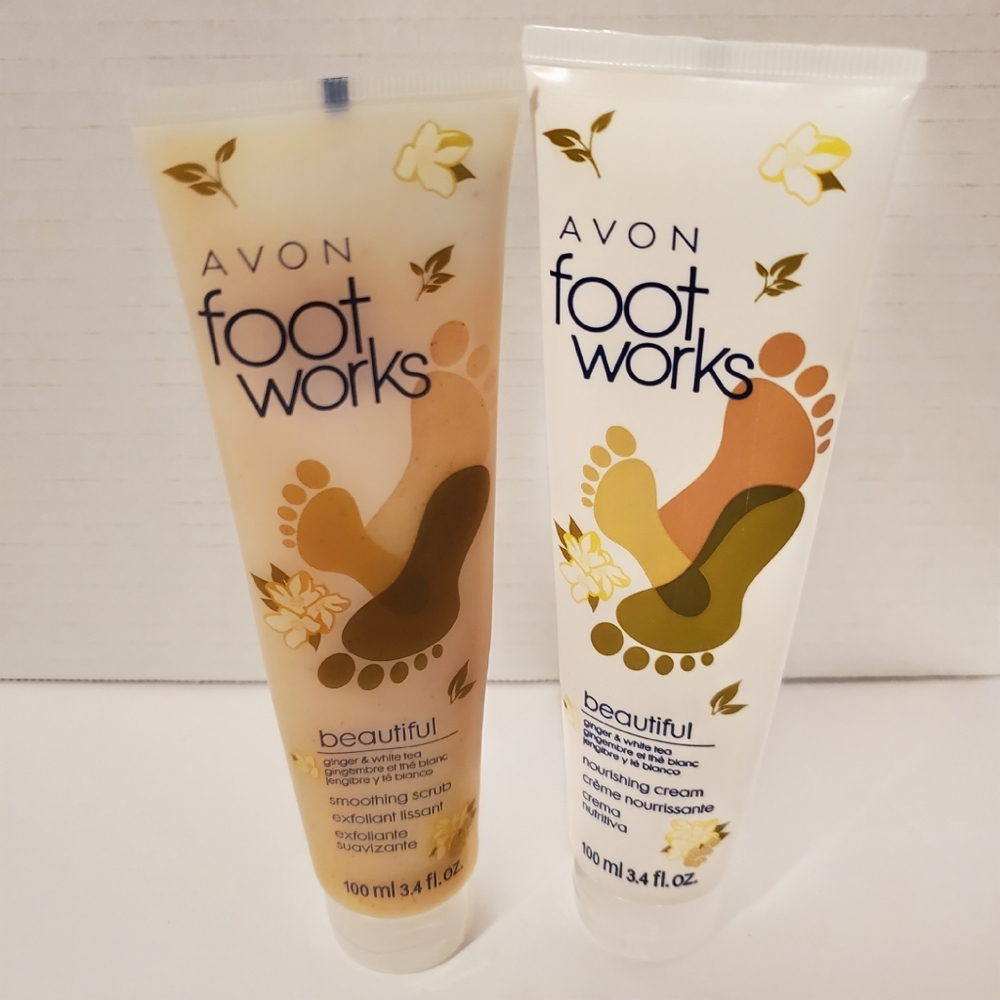 Foot Works Beautiful Ginger & White Tea Cream & Scrub Set